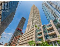 5702 - 2221 YONGE STREET, Toronto, Ontario