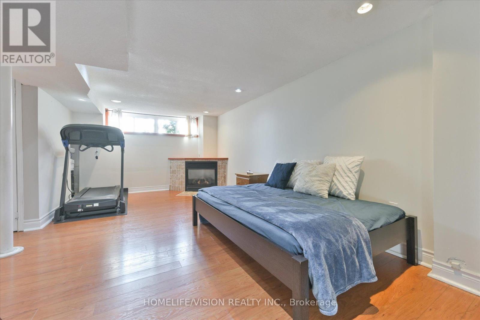 255 Cedar Avenue, Richmond Hill, Ontario  L4C 2B3 - Photo 19 - N12665158