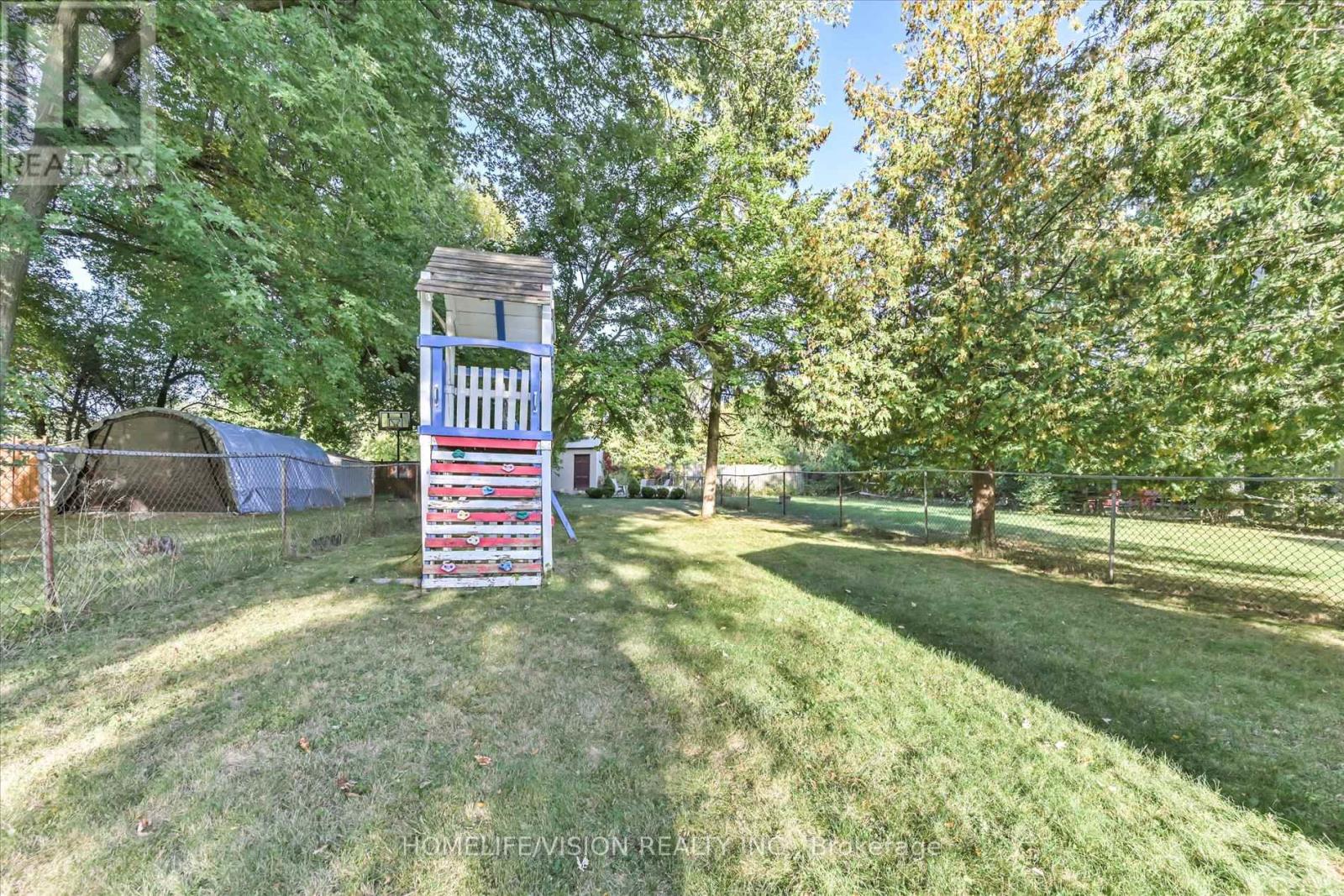 255 Cedar Avenue, Richmond Hill, Ontario  L4C 2B3 - Photo 25 - N12665158