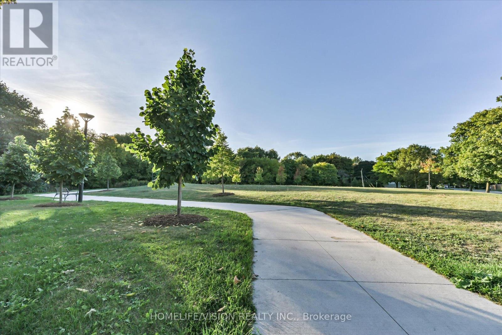 255 Cedar Avenue, Richmond Hill, Ontario  L4C 2B3 - Photo 32 - N12665158