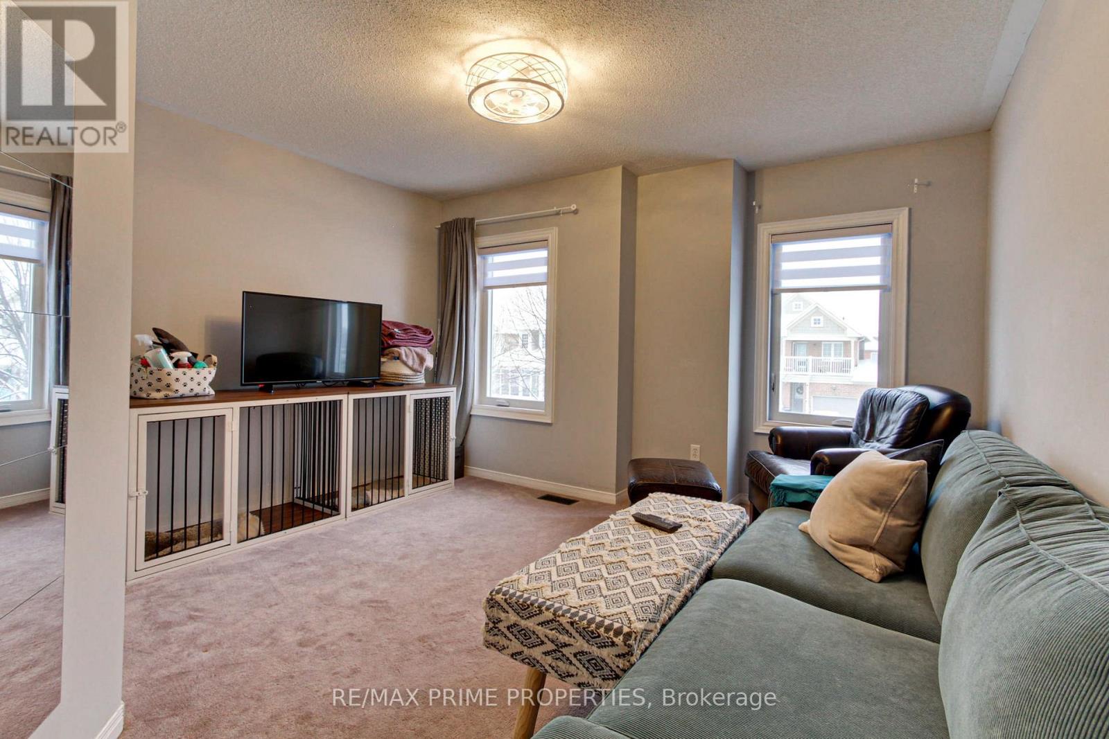 122 Glasgow Crescent, Georgina, Ontario  L4P 4B1 - Photo 15 - N12665176