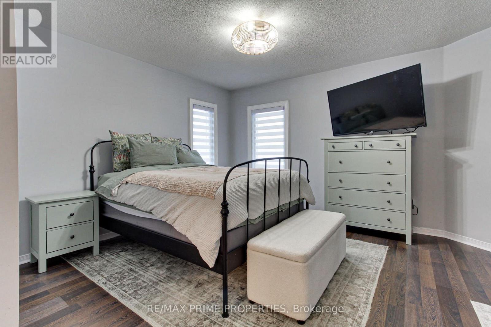 122 Glasgow Crescent, Georgina, Ontario  L4P 4B1 - Photo 16 - N12665176