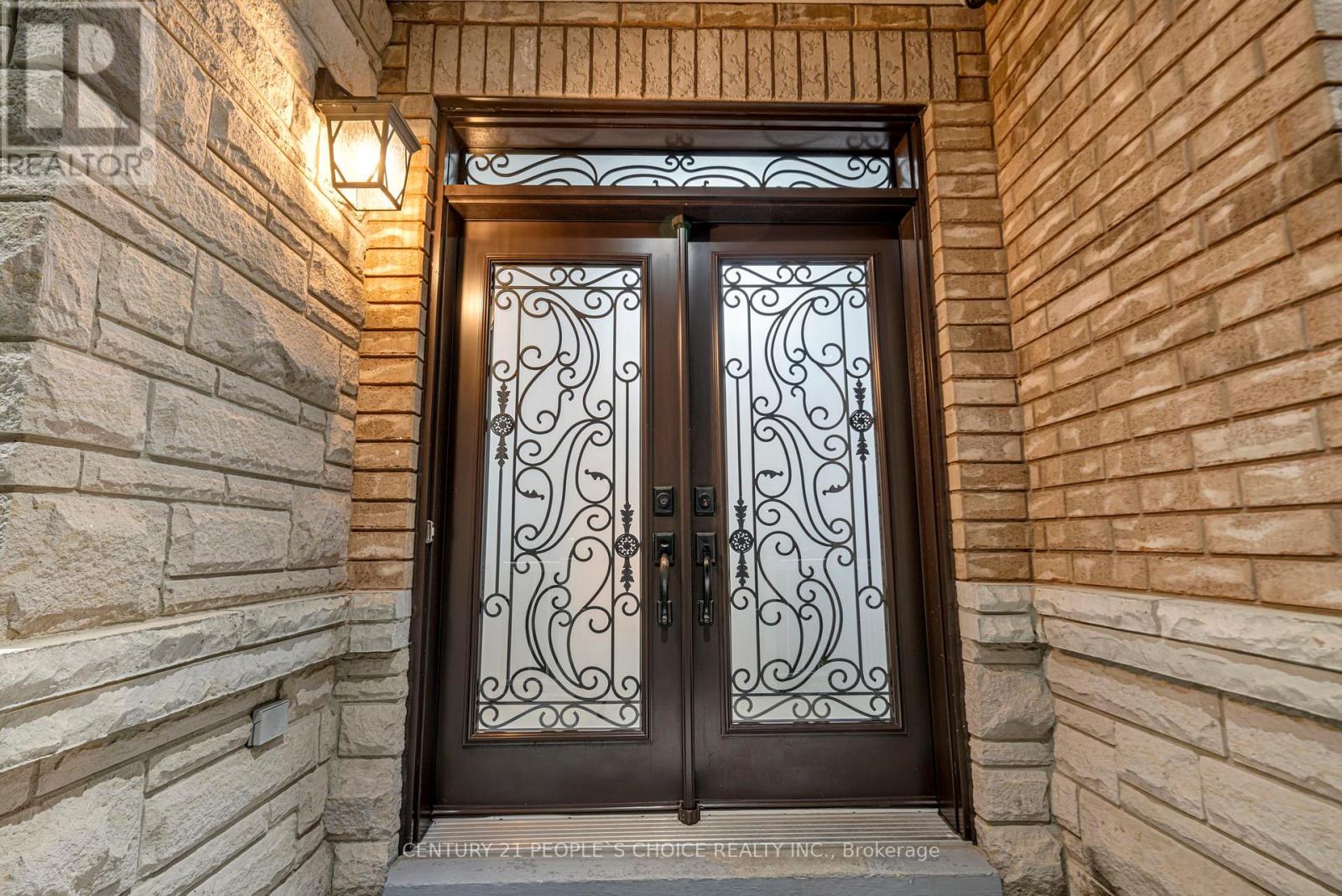 52 Smoothwater Terrace, Markham, Ontario  L6B 0E8 - Photo 6 - N12638374