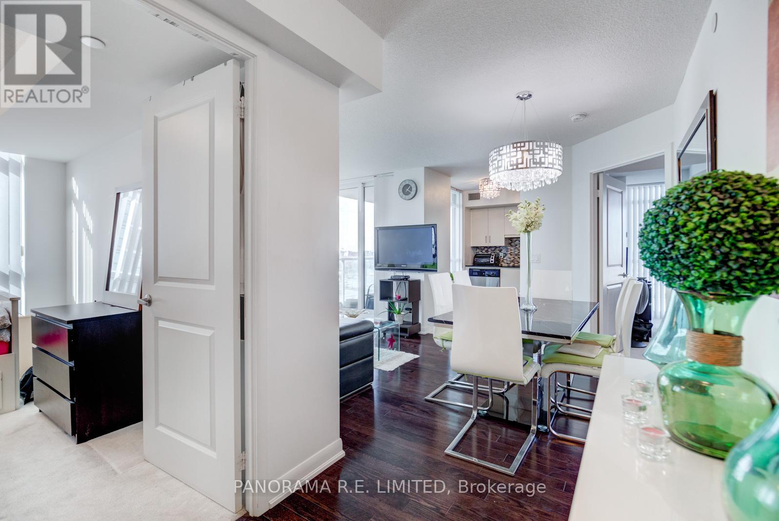 1207 - 215 Sherway Gardens Road, Toronto, Ontario  M9C 0A4 - Photo 5 - W12665138