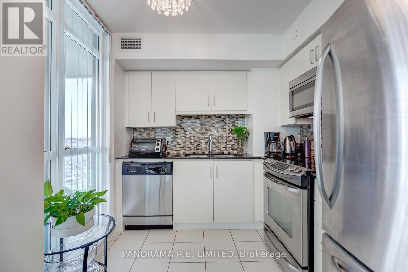 1207 - 215 Sherway Gardens Road, Toronto, Ontario  M9C 0A4 - Photo 7 - W12665138