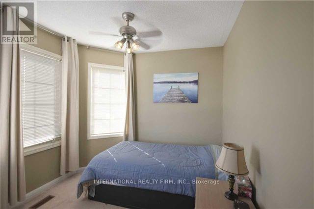 M & U - 3259 High Springs Crescent N, Mississauga, Ontario  L5B 4G7 - Photo 12 - W12665162