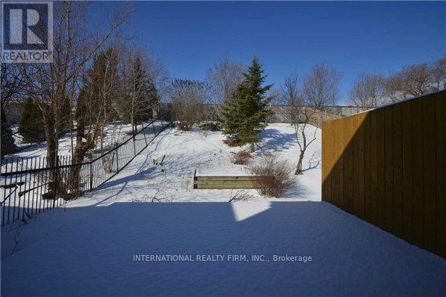 M & U - 3259 High Springs Crescent N, Mississauga, Ontario  L5B 4G7 - Photo 20 - W12665162