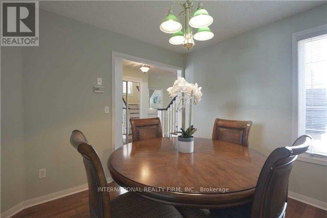 M & U - 3259 High Springs Crescent N, Mississauga, Ontario  L5B 4G7 - Photo 6 - W12665162