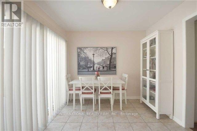 M & U - 3259 High Springs Crescent N, Mississauga, Ontario  L5B 4G7 - Photo 9 - W12665162