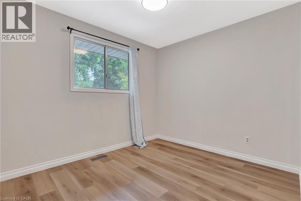 528 Havelock Drive, Waterloo, Ontario  N2L 4N7 - Photo 18 - 40795988