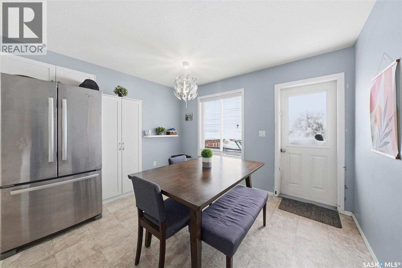 417 Martens Street, Warman, Saskatchewan  S0K 4S3 - Photo 11 - SK026234