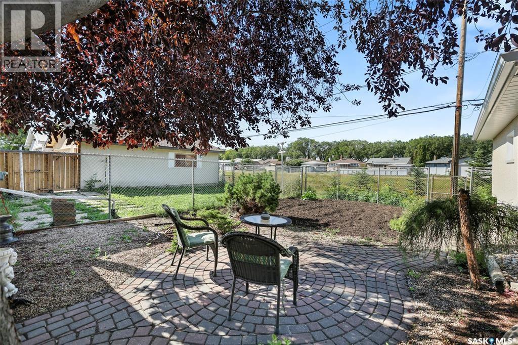 144 Woodward Avenue, Regina, Saskatchewan  S4R 3H4 - Photo 28 - SK026122