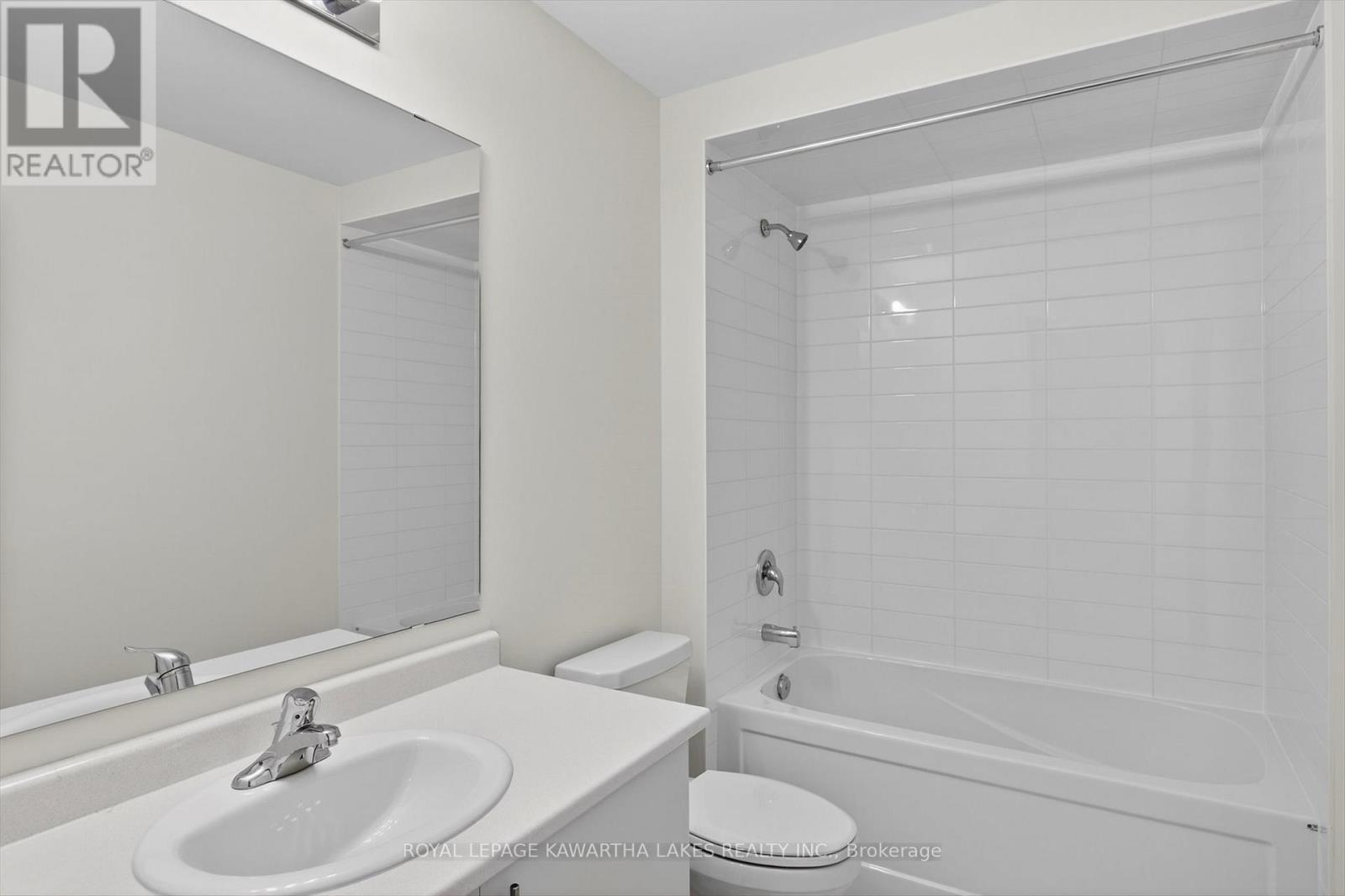 71 Watts Mew, Kawartha Lakes, Ontario  K9V 0T3 - Photo 34 - X12665320