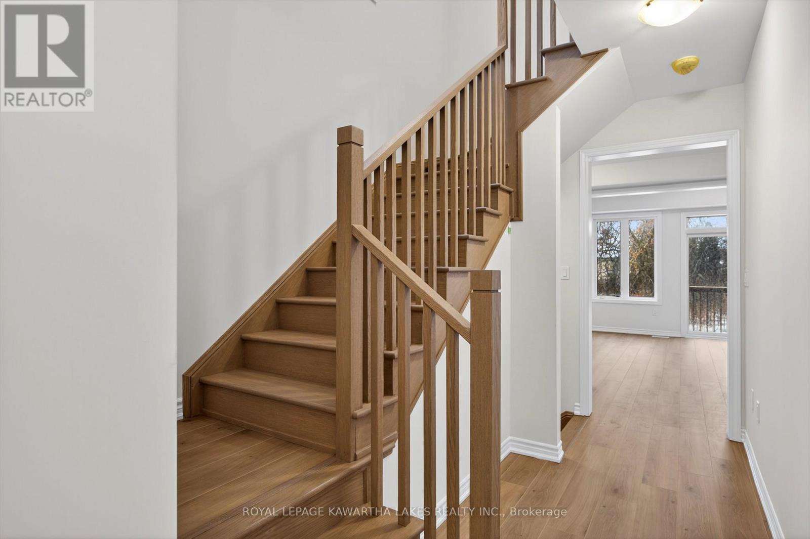 71 Watts Mew, Kawartha Lakes, Ontario  K9V 0T3 - Photo 8 - X12665320