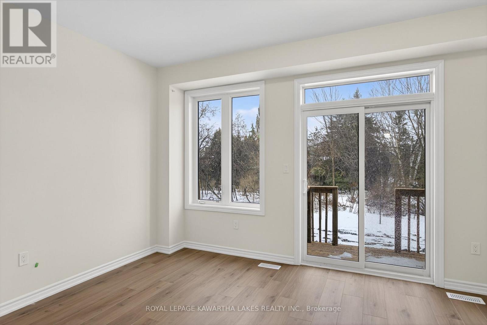 77 Watts Mew, Kawartha Lakes, Ontario  K9V 0T3 - Photo 15 - X12665344