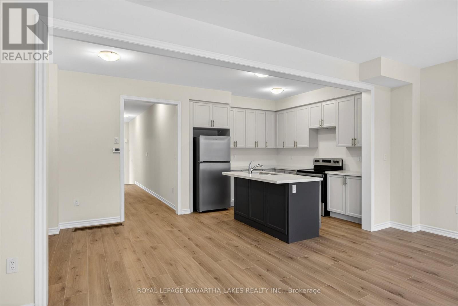 77 Watts Mew, Kawartha Lakes, Ontario  K9V 0T3 - Photo 20 - X12665344