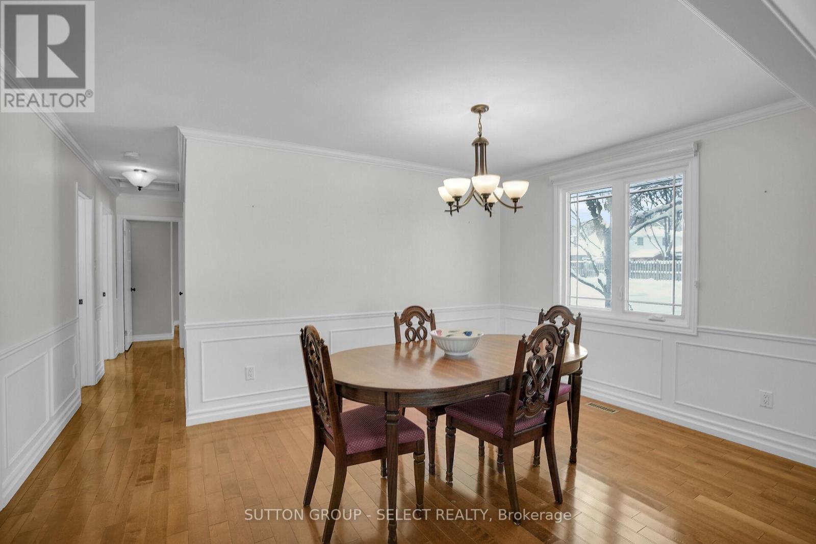 67 Farmington Crescent, London South, Ontario  N6K 3J2 - Photo 18 - X12665216