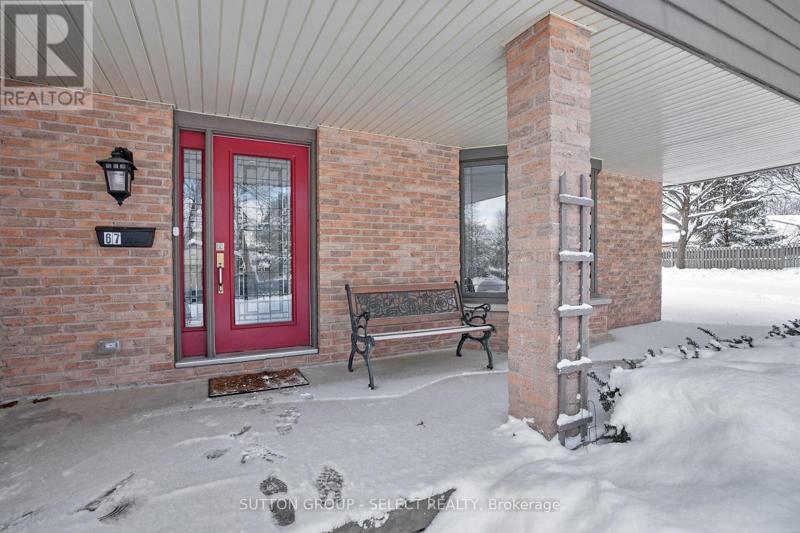 67 Farmington Crescent, London South, Ontario  N6K 3J2 - Photo 4 - X12665216