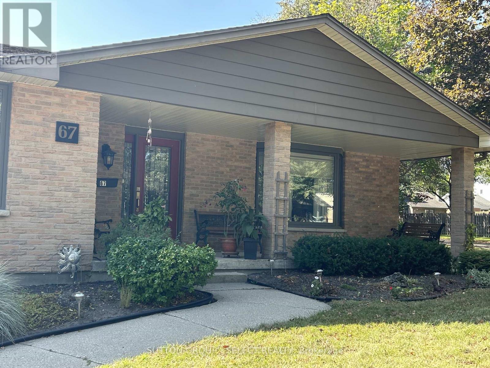 67 Farmington Crescent, London South, Ontario  N6K 3J2 - Photo 47 - X12665216