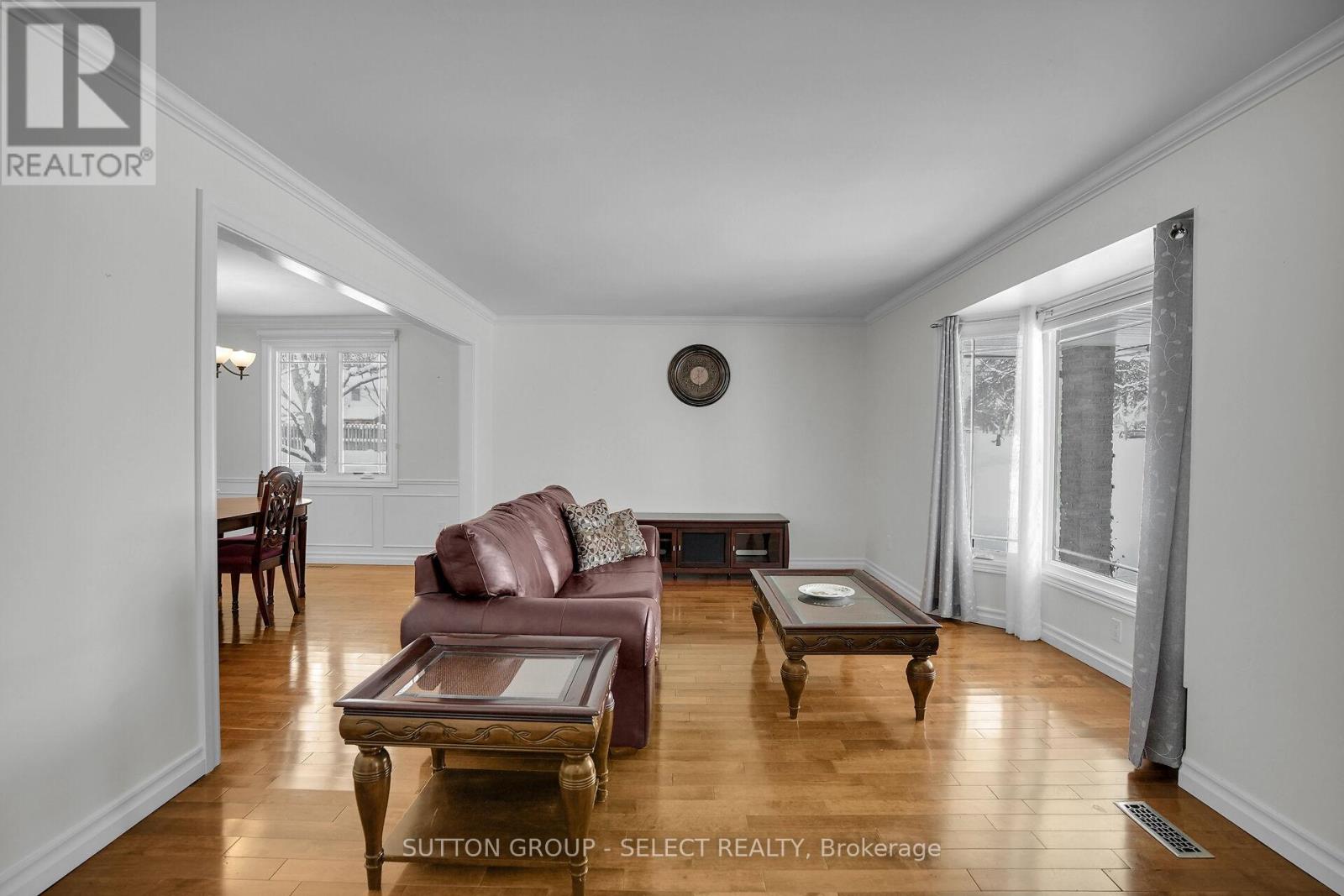 67 Farmington Crescent, London South, Ontario  N6K 3J2 - Photo 9 - X12665216