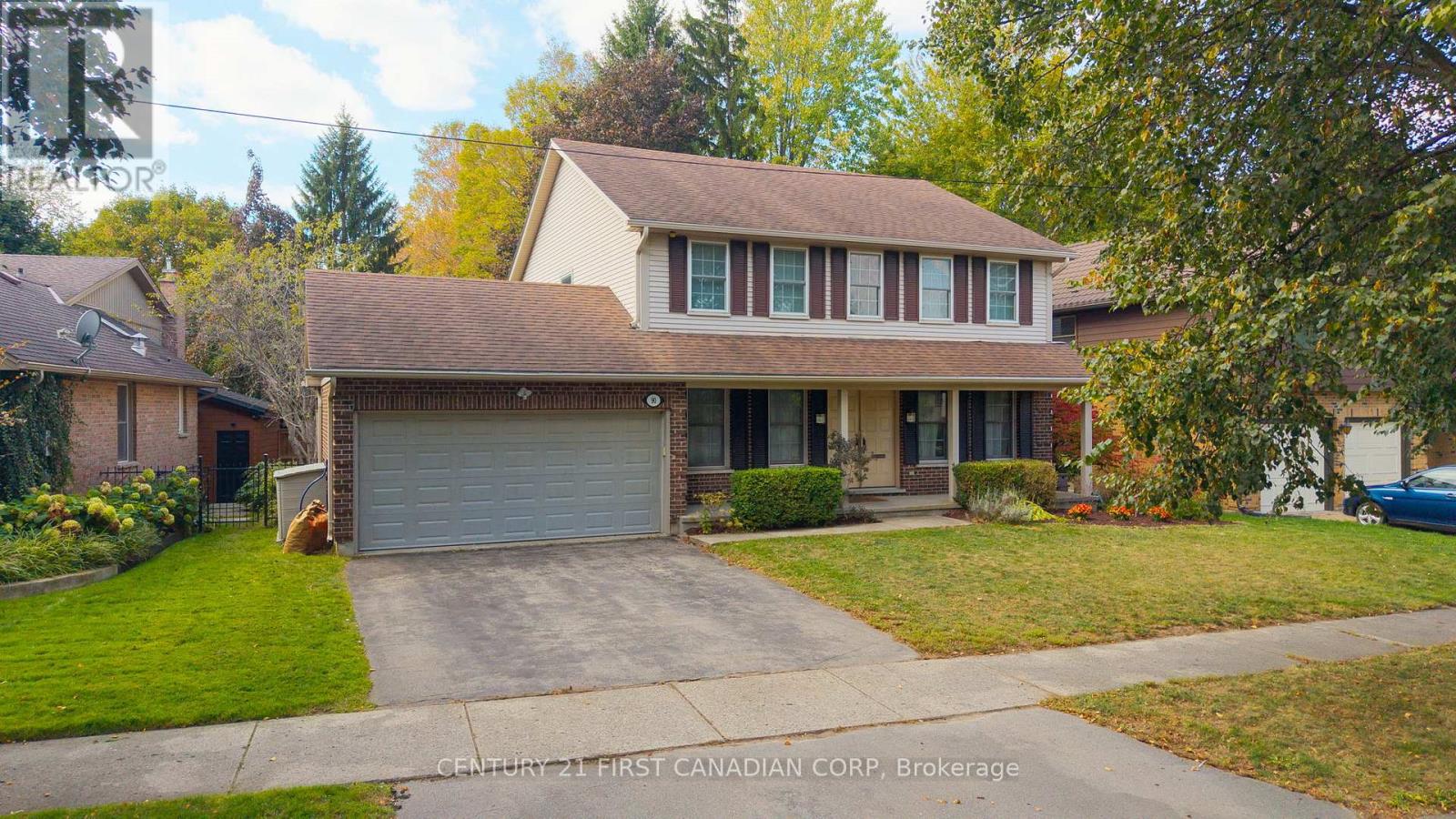 90 Meridene Crescent W, London North, Ontario  N5X 1G2 - Photo 1 - X12665292