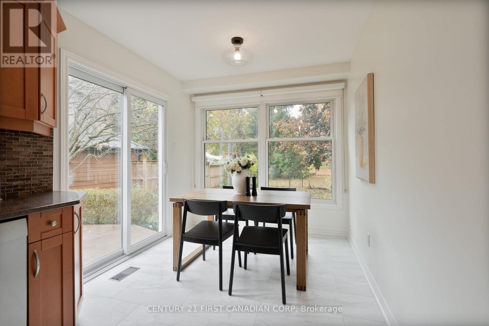 90 Meridene Crescent W, London North, Ontario  N5X 1G2 - Photo 13 - X12665292