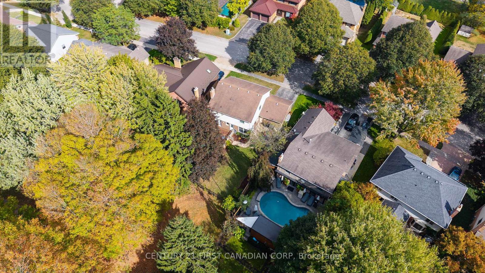 90 Meridene Crescent W, London North, Ontario  N5X 1G2 - Photo 49 - X12665292