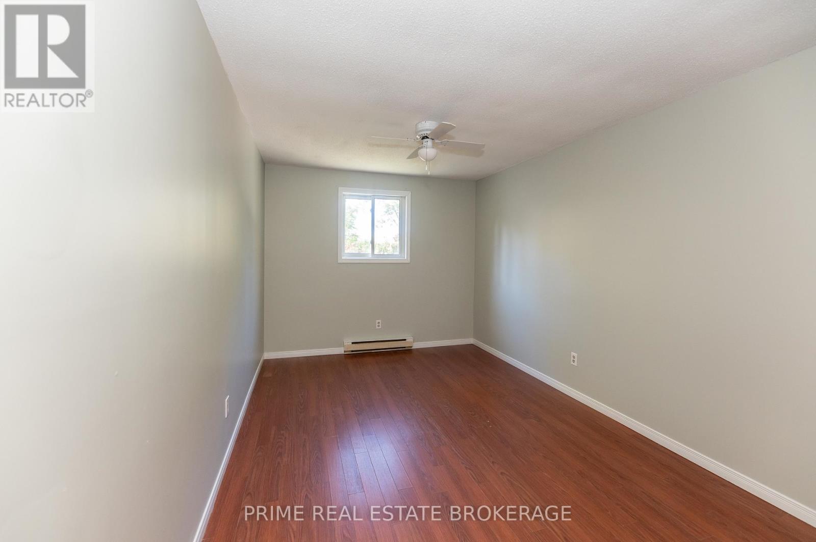 219 Emerson Avenue, London South (South H), Ontario  N5Z 3L5 - Photo 18 - X12665306