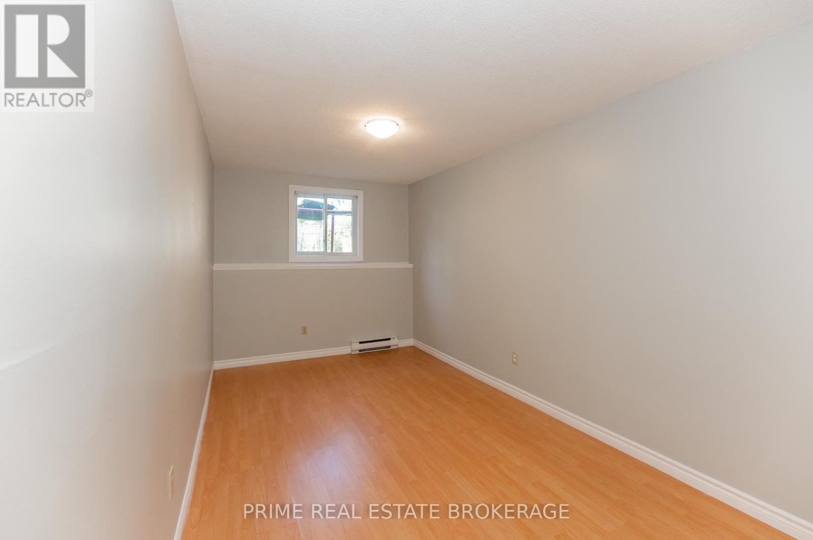 219 Emerson Avenue, London South (South H), Ontario  N5Z 3L5 - Photo 30 - X12665306