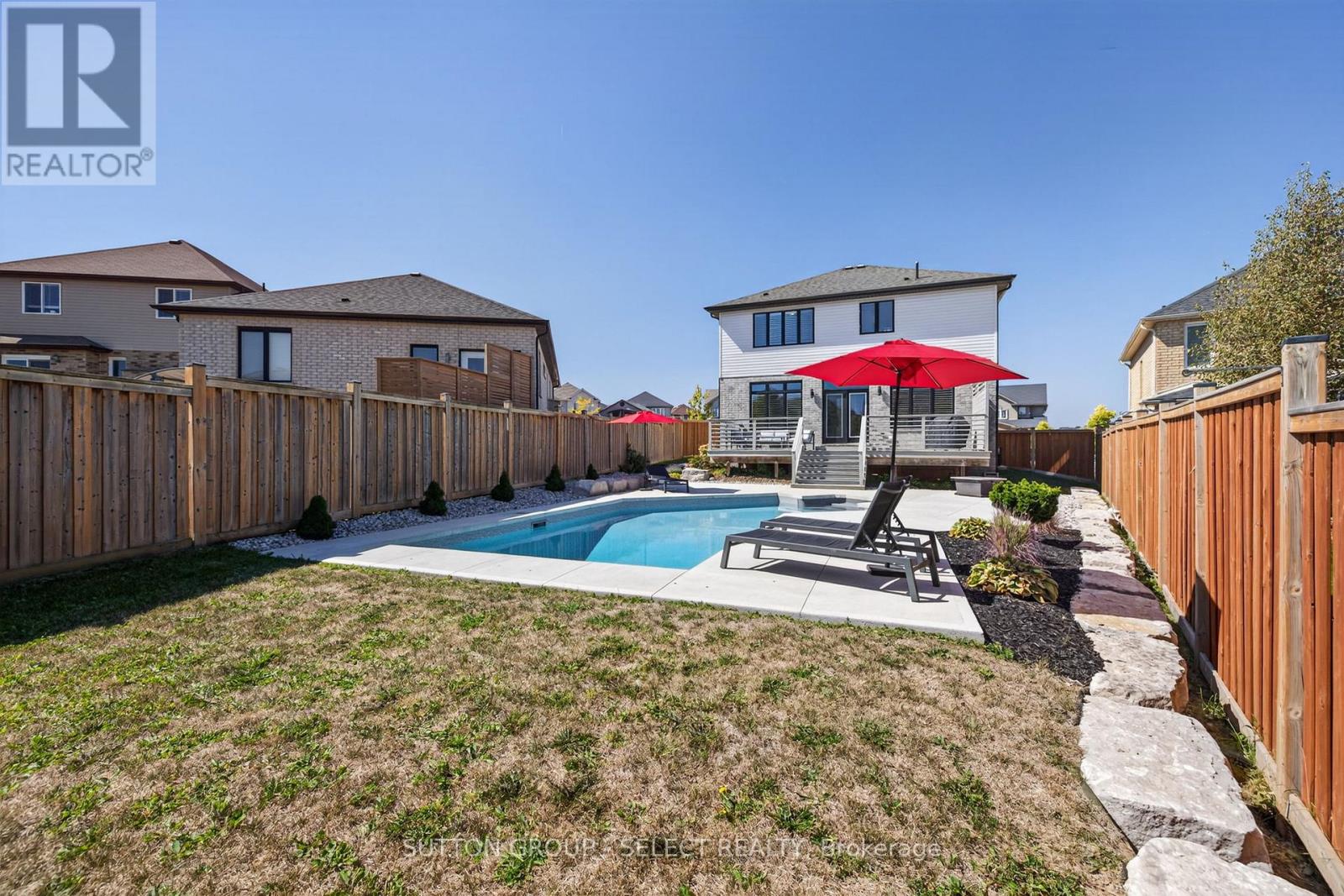 1879 Couldridge Way, London North (North S), Ontario  N6G 5B4 - Photo 40 - X12665310