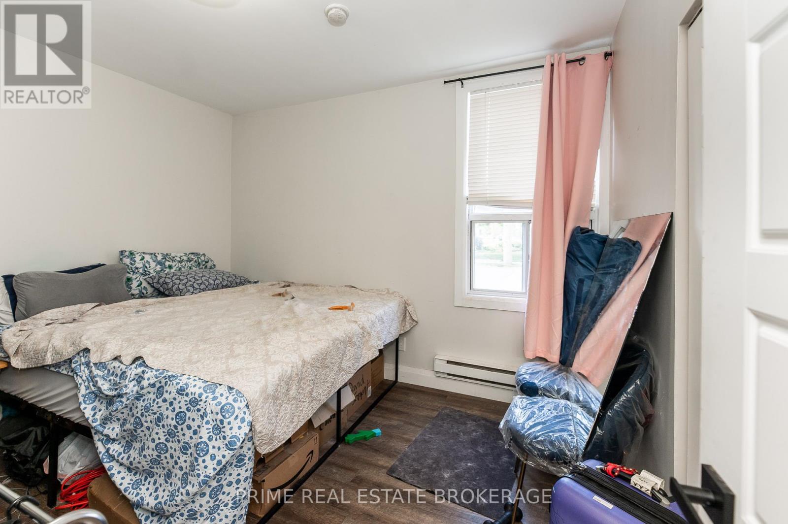 376 Burwell Street, London East (East G), Ontario  N6B 2W2 - Photo 13 - X12665316