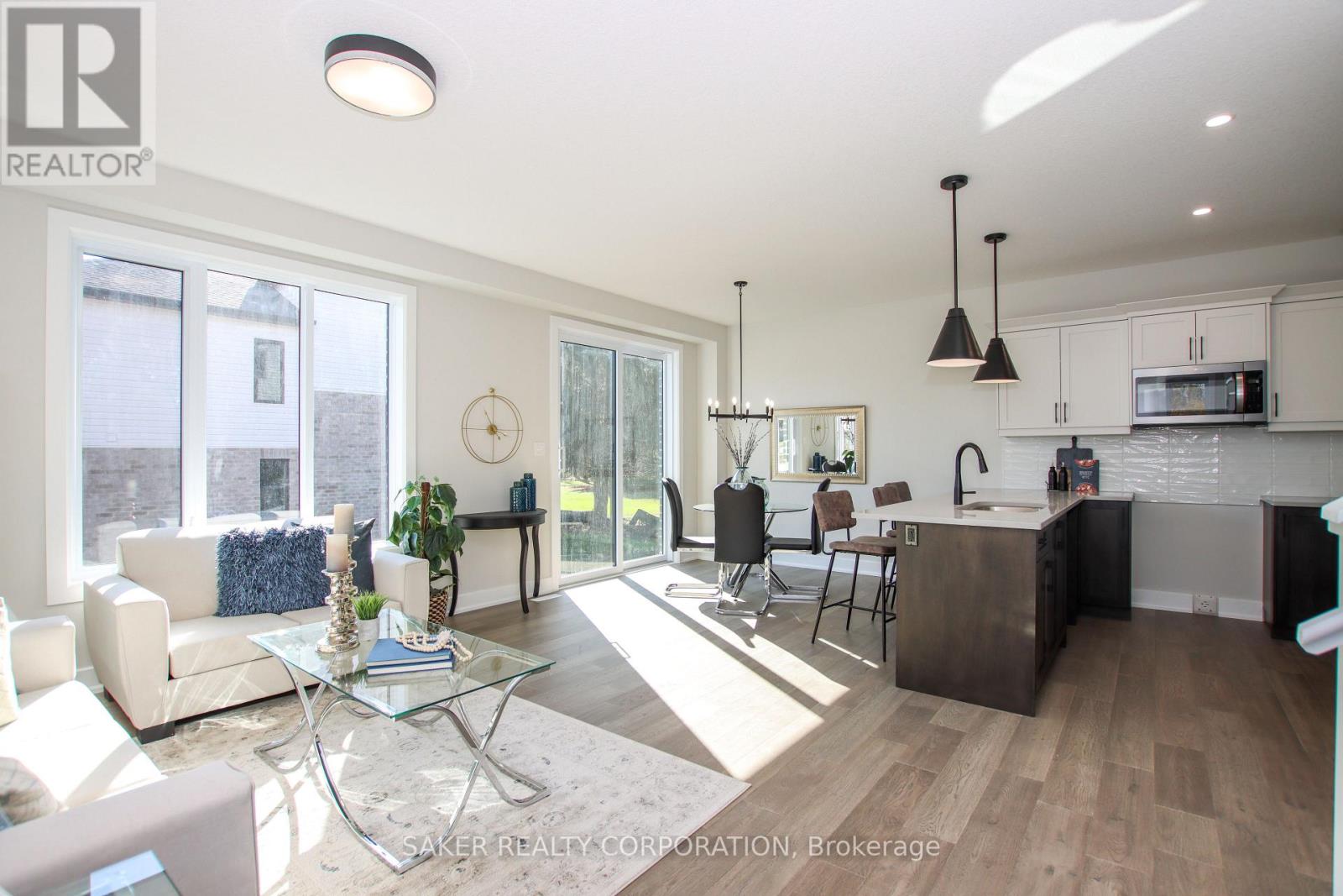 581 Regent Street, Strathroy-Caradoc (Mount Brydges), Ontario  N0L 1W0 - Photo 5 - X12665326