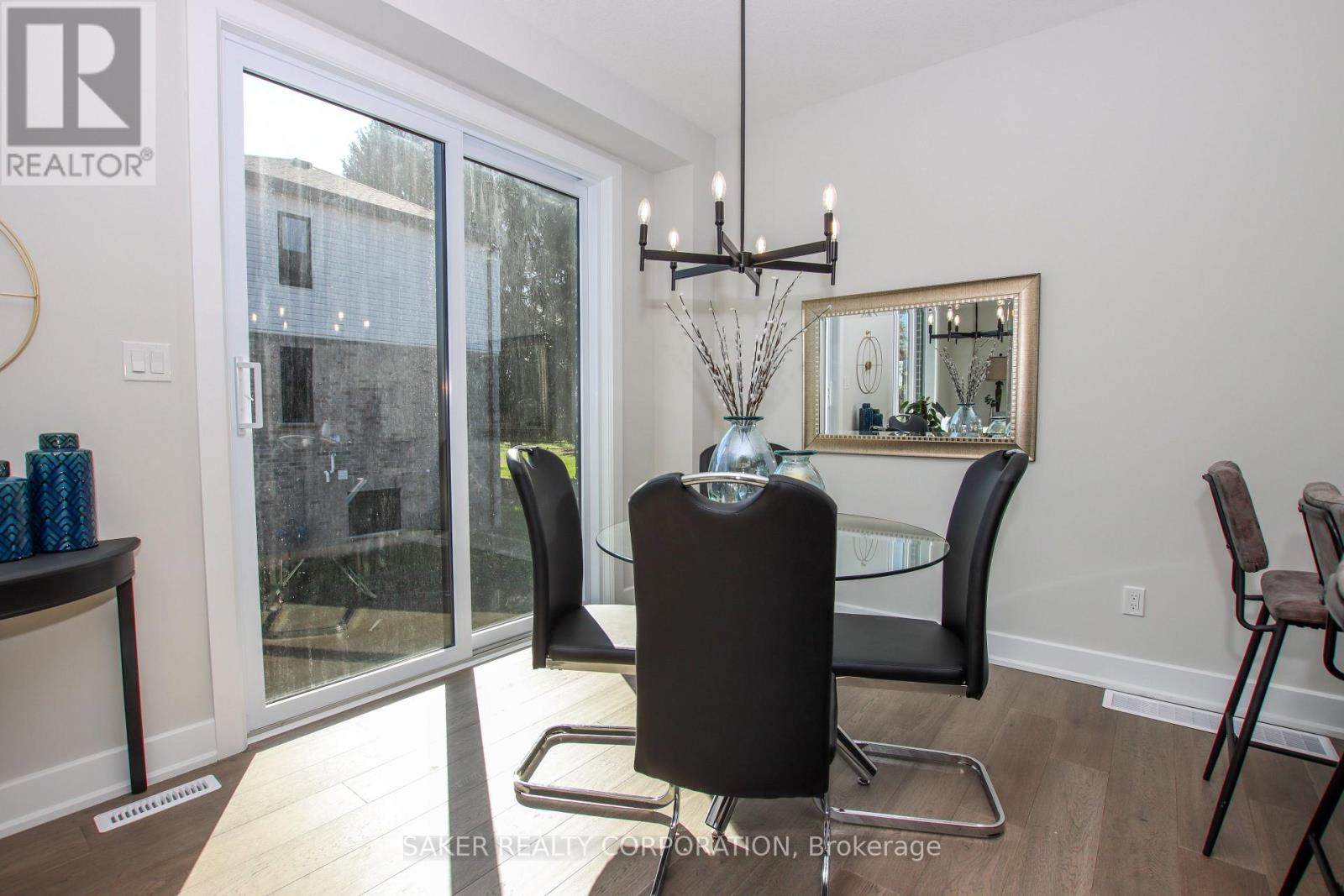 581 Regent Street, Strathroy-Caradoc (Mount Brydges), Ontario  N0L 1W0 - Photo 8 - X12665326