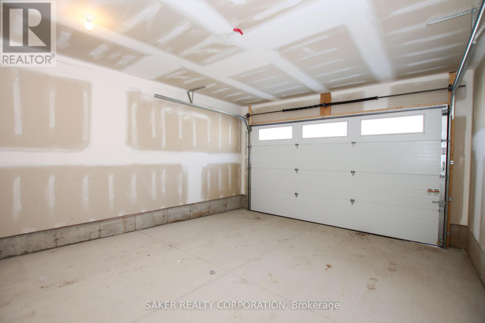 577 Regent Street, Strathroy-Caradoc (Mount Brydges), Ontario  N0L 1W0 - Photo 30 - X12665328