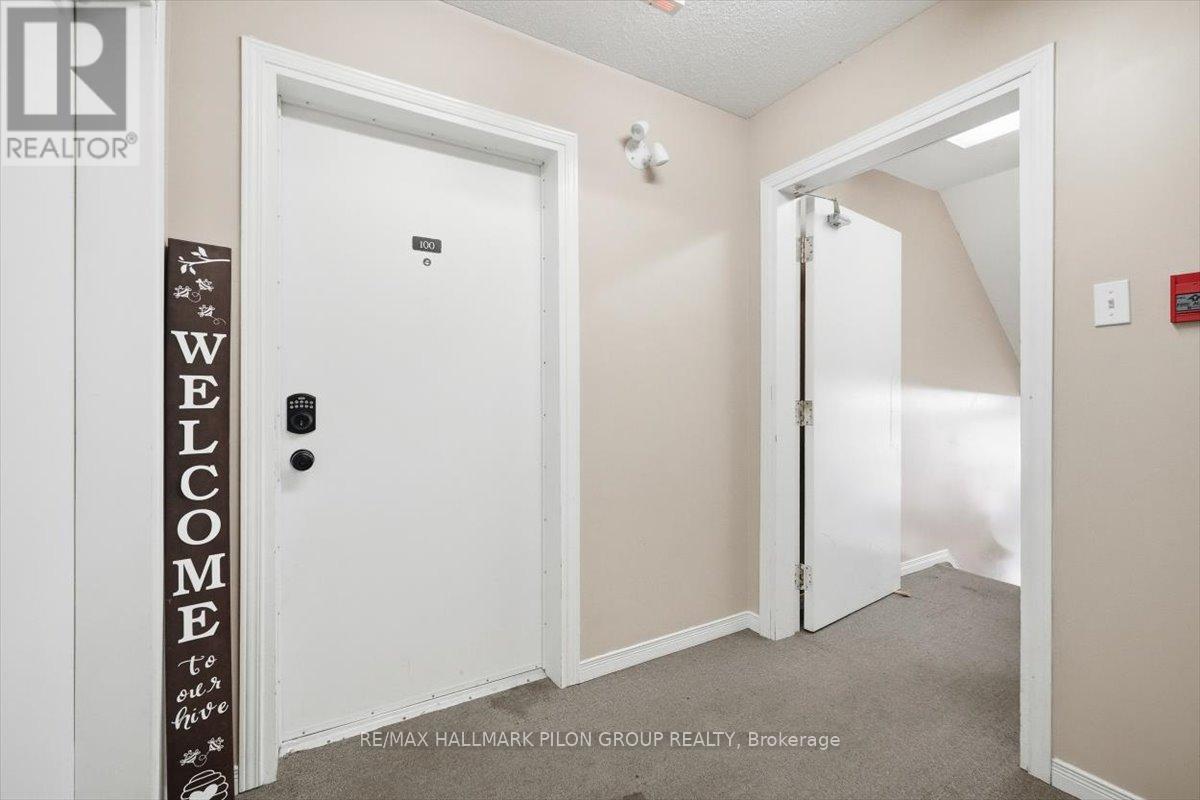 100 - 902 Notre Dame Street, Russell, Ontario K0A 1W0 - Photo 12 - X12665240