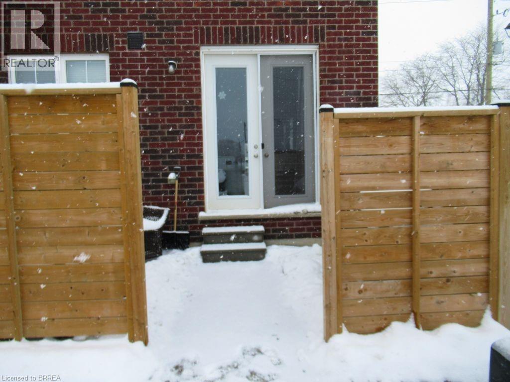 677 Park Road N Unit# 18, Brantford, Ontario  N3R 0C2 - Photo 14 - 40795897