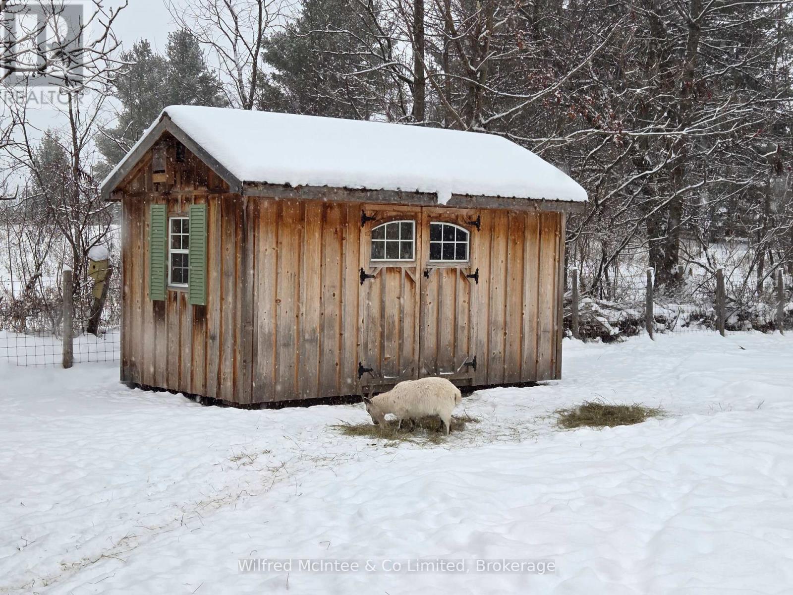 318840 Grey Rd 1, Georgian Bluffs, Ontario  N4K 5N4 - Photo 38 - X12538408