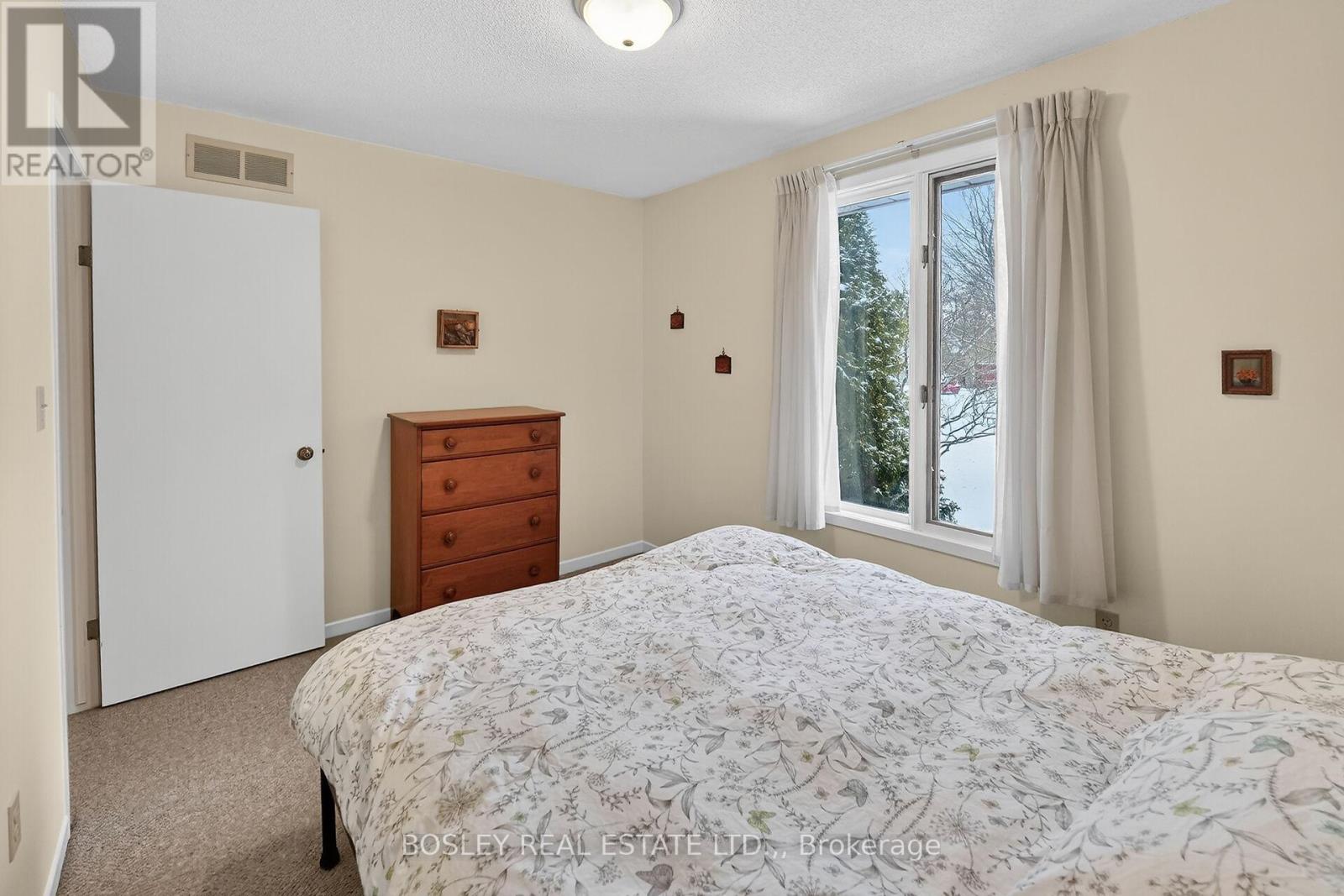 72 Flynn Street, Niagara-On-The-Lake, Ontario  L0S 1J0 - Photo 14 - X12665226