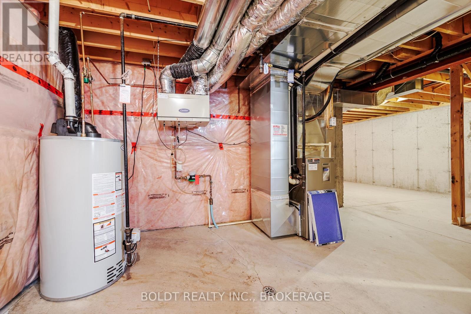 58 Videl Crescent N, St. Catharines, Ontario  L2W 0A3 - Photo 18 - X12665246