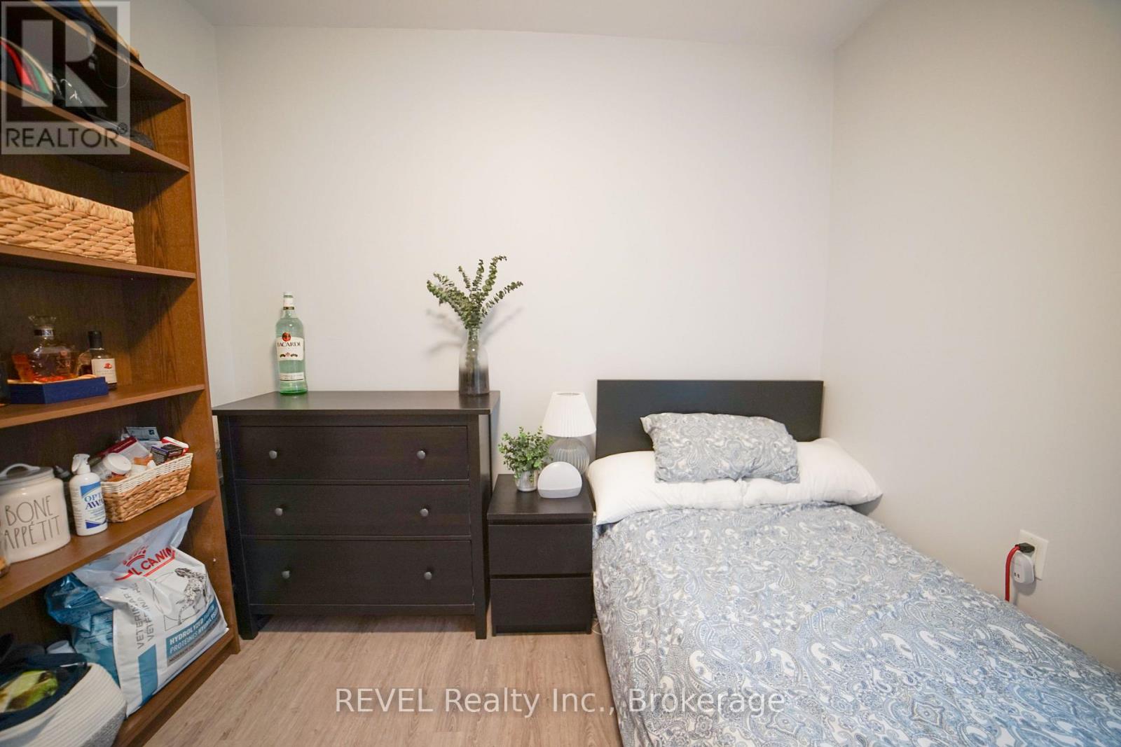 50 Pelham Road, St. Catharines, Ontario  L2S 1R4 - Photo 11 - X12665284