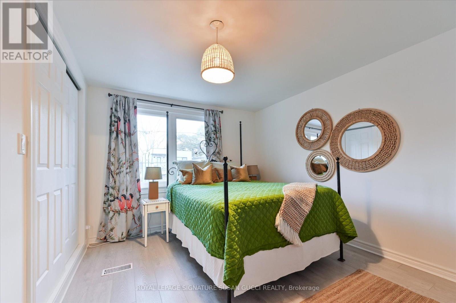 186 Gledhill Avenue, Toronto, Ontario  M4C 5L1 - Photo 14 - E12661876