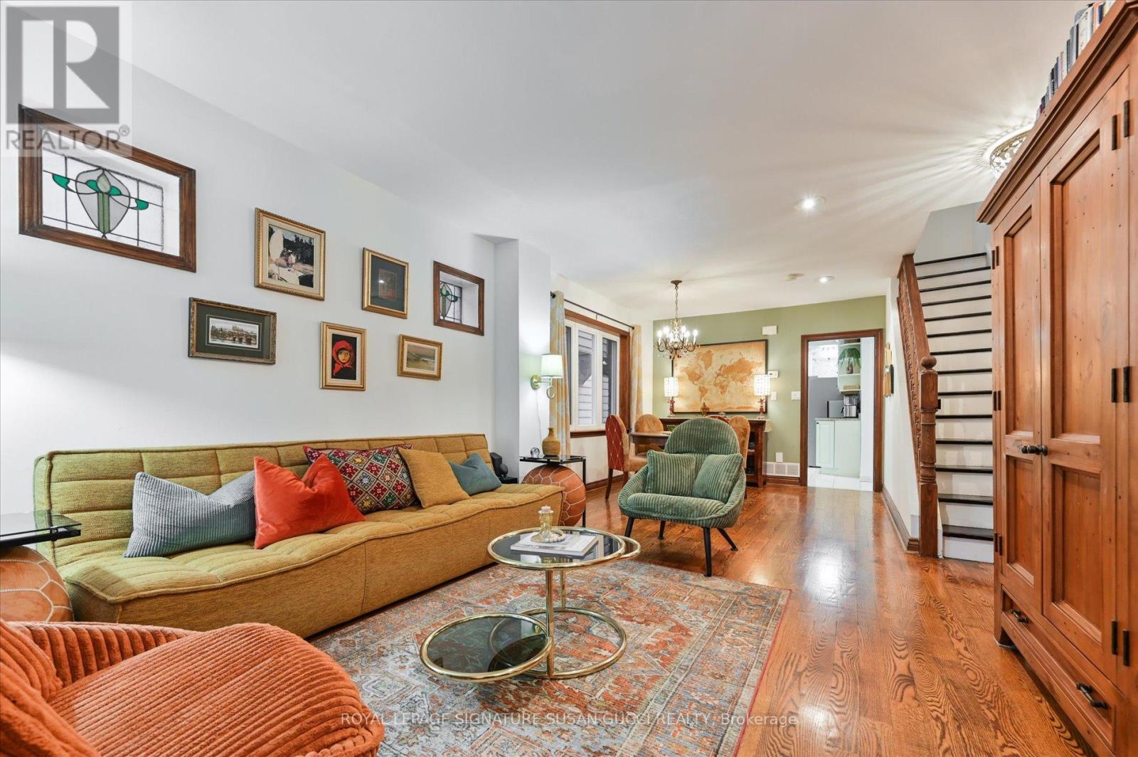 186 Gledhill Avenue, Toronto, Ontario  M4C 5L1 - Photo 7 - E12661876