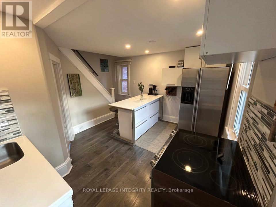 18 Commanda Way, Ottawa, Ontario  K1M 1E9 - Photo 6 - X12664556