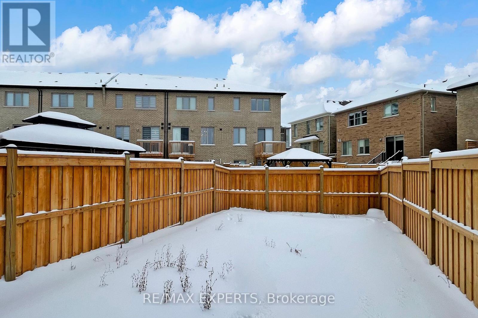69 Seedling Crescent, Whitchurch-Stouffville, Ontario  L4A 4V5 - Photo 46 - N12661198