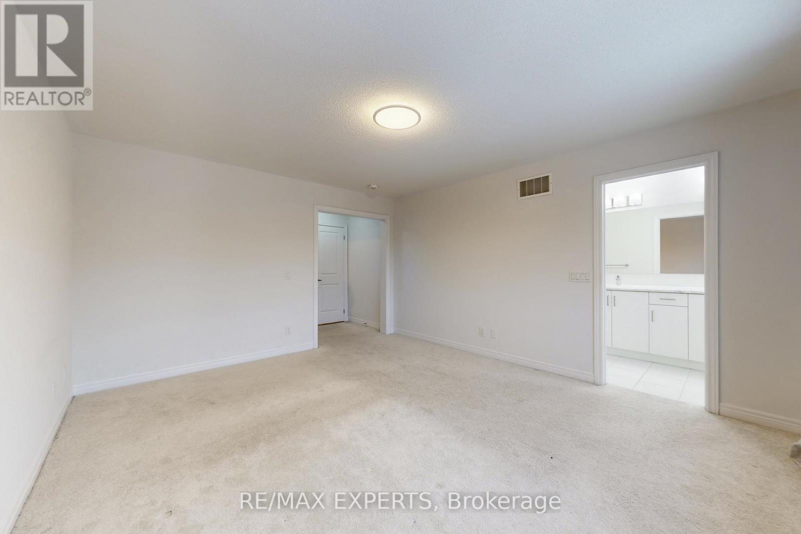 69 Seedling Crescent, Whitchurch-Stouffville, Ontario  L4A 4V5 - Photo 28 - N12661198