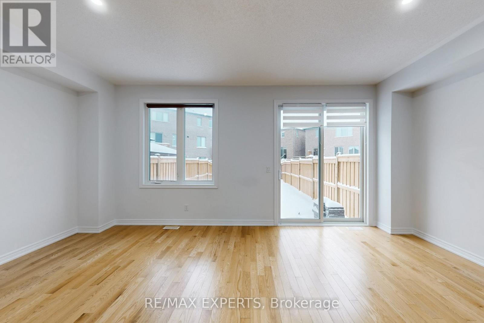 69 Seedling Crescent, Whitchurch-Stouffville, Ontario  L4A 4V5 - Photo 8 - N12661198