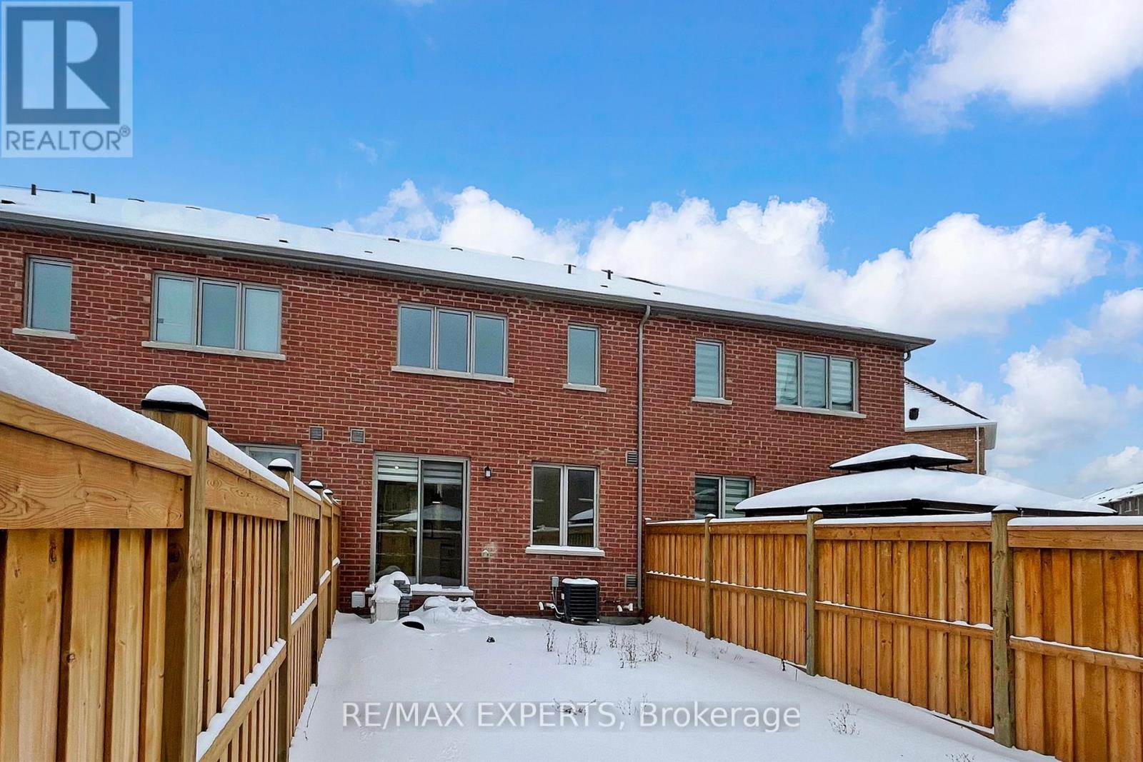 69 Seedling Crescent, Whitchurch-Stouffville, Ontario  L4A 4V5 - Photo 44 - N12661198