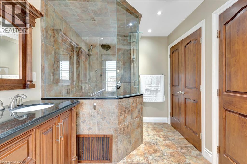 537 Windjammer Way, Waterloo, Ontario  N2K 3Y5 - Photo 22 - 40795948