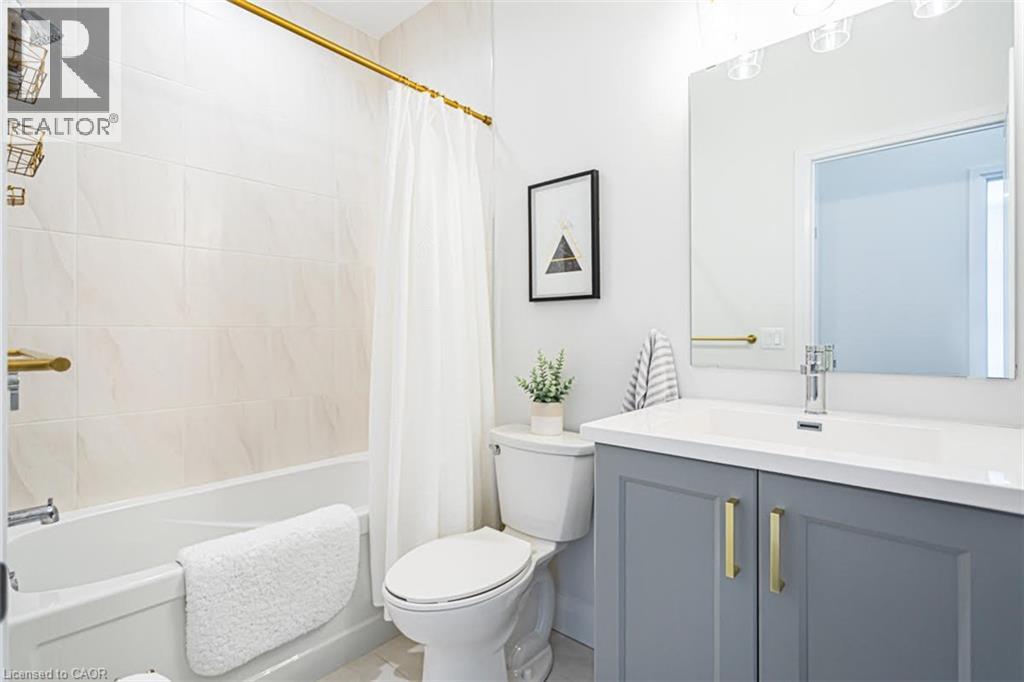 1 Redfern Avenue Unit# 109, Hamilton, Ontario  L9C 0E6 - Photo 12 - 40795460