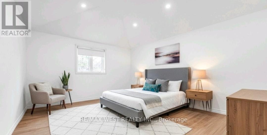 328 Little Avenue, Barrie, Ontario  L4N 2Z6 - Photo 4 - S12649482